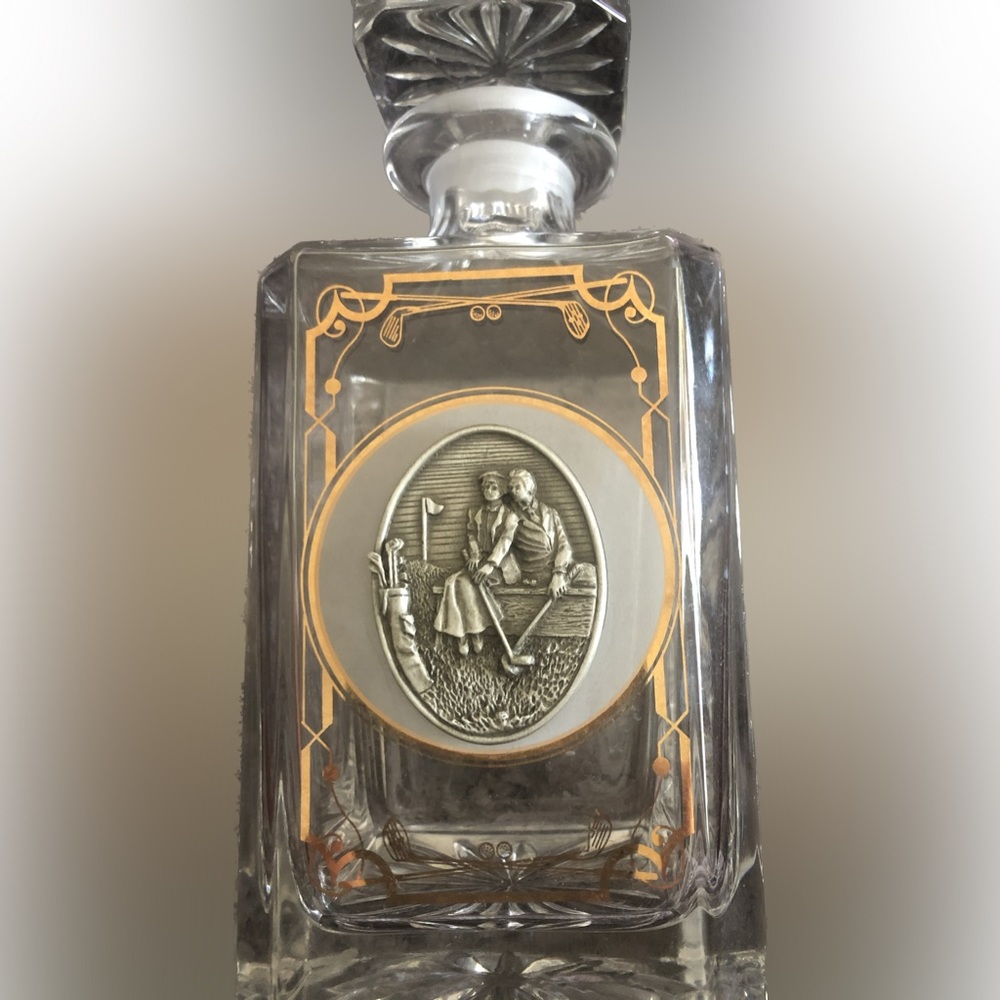 Vintage Crystal Liquor Decanter with Golfing Emblem & gold detail…